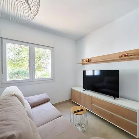 Appartement Eryan I *